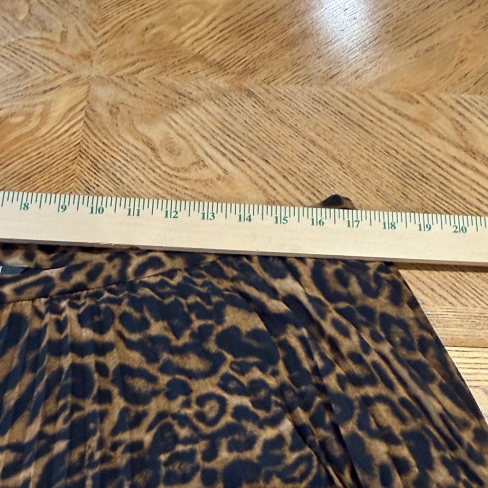 LRL Lauren Ralph Lauren Ocelot Animal Print Pleated Georgette Skirt Women's 14 - Picture 11 of 16